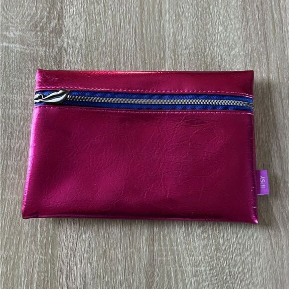 NEW … IPSY Cosmetic / Makeup Bag - Picture 1 of 3